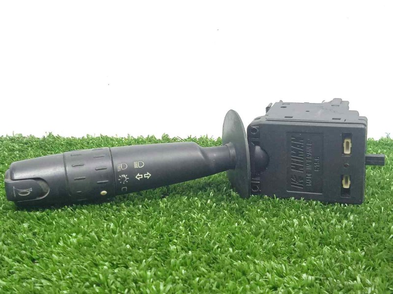 Recambio de mando luces para peugeot 405 berlina 2.0 cat referencia OEM IAM 96063790ZL CON.CLAXON 
