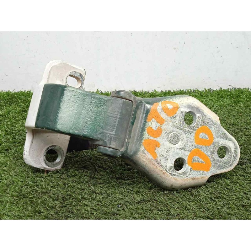 Recambio de bisagra para iveco daily ka 3.0 diesel cat referencia OEM IAM SINREFERENCIA DELANTERA.DERECHA SUPERIOR