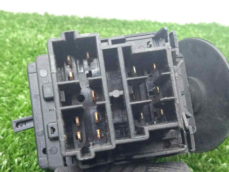 Recambio de mando luces para peugeot 405 berlina 2.0 cat referencia OEM IAM 96063790ZL CON.CLAXON 