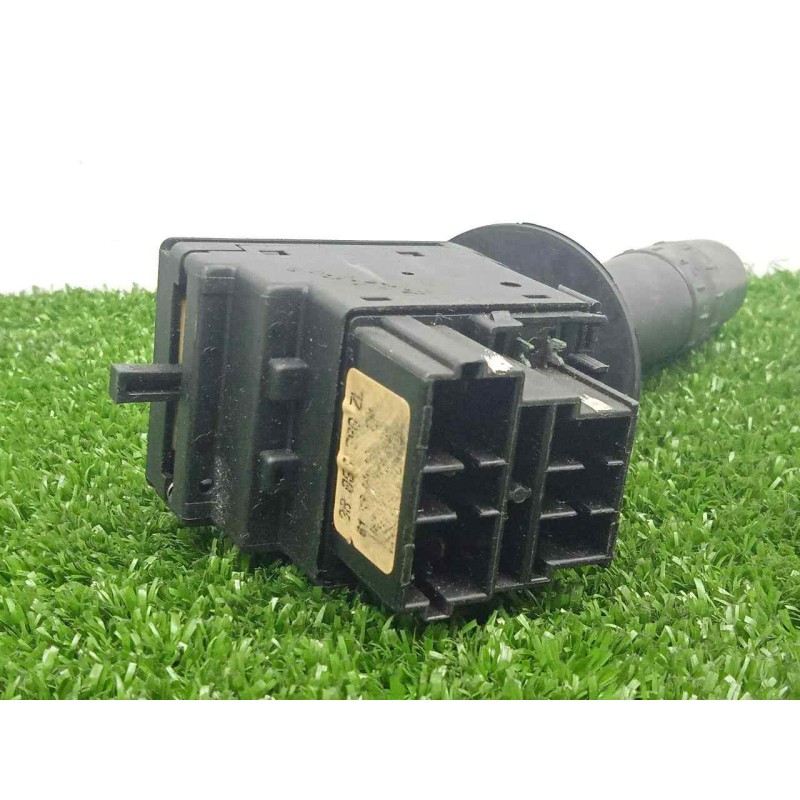 Recambio de mando luces para peugeot 405 berlina 2.0 cat referencia OEM IAM 96063790ZL CON.CLAXON 