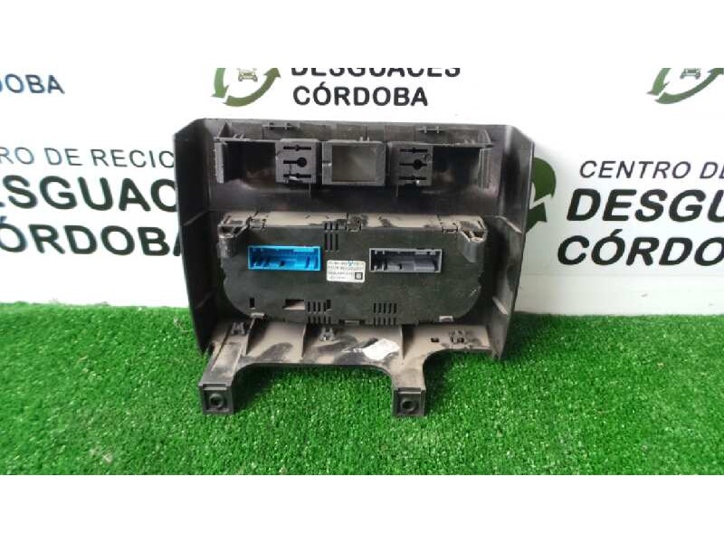 Recambio de mando climatizador para opel zafira a 2.0 dti referencia OEM IAM 13140985-013140985 ZAFIRA.A 