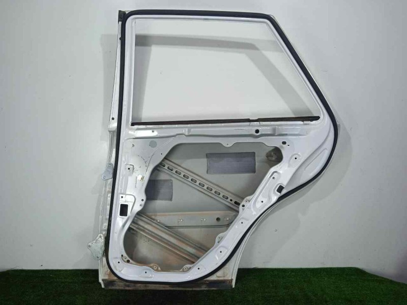 Recambio de puerta trasera derecha para mercedes-benz clase m (w164) 3.0 cdi cat referencia OEM IAM A1647300205  