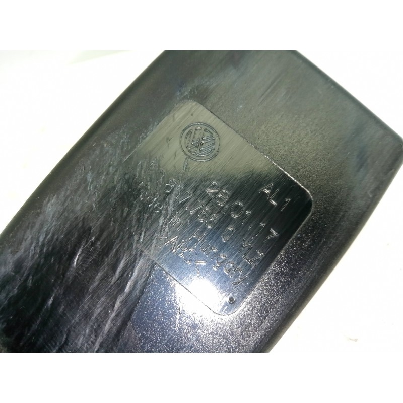 Recambio de enganche cinturon delantero izquierdo para seat ibiza (6p1) 1.2 tsi referencia OEM IAM 6P0857755  