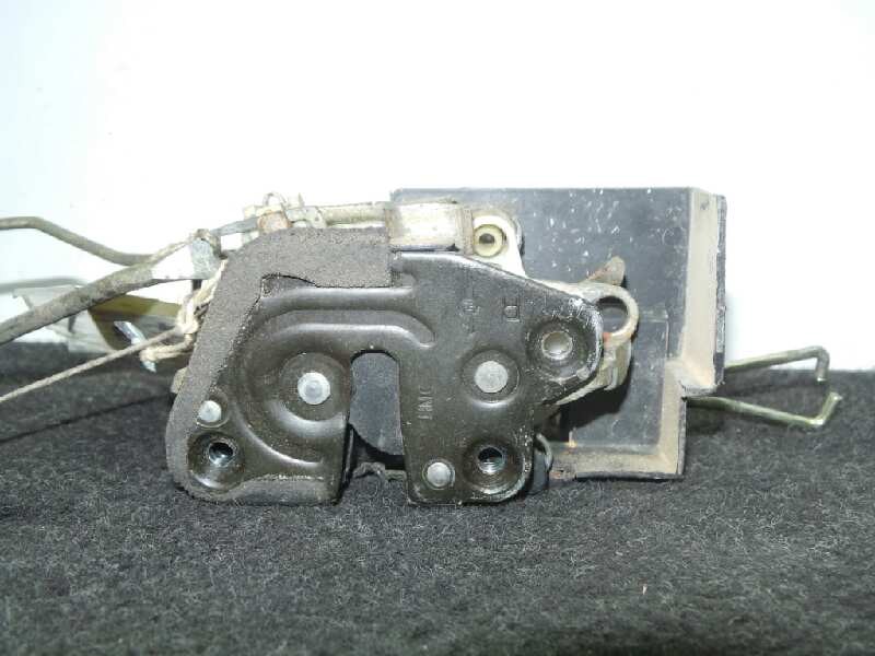 Recambio de cerradura puerta delantera derecha para hyundai coupe (rd) 1.6 fx referencia OEM IAM  3 PUERTAS 