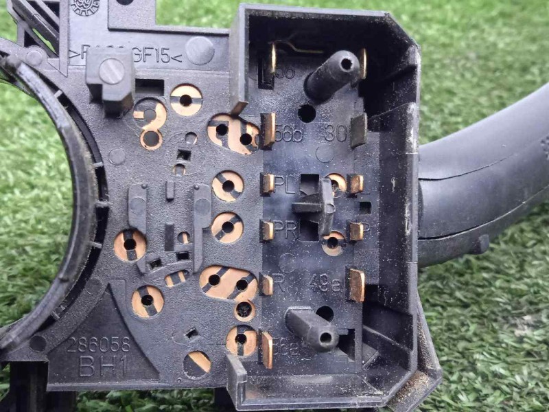 Recambio de mando luces para volkswagen golf iv berlina (1j1) 1.9 tdi referencia OEM IAM 8L0953513G  