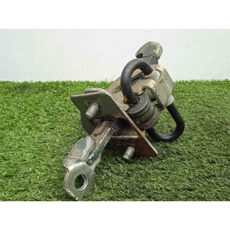 Recambio de retenedor puerta para iveco daily ka 3.0 diesel cat referencia OEM IAM SINREFERENCIA DELANTERA IZQUIERDA