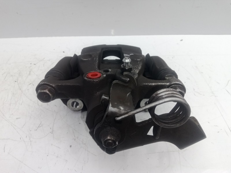 Recambio de pinza freno trasera izquierda para kia rio 1.2 cat referencia OEM IAM BC140169 MANDO 