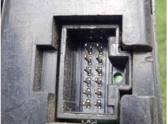 Recambio de mando elevalunas delantero izquierdo para hyundai coupe (rd) 1.6 fx referencia OEM IAM 9357027000A-9357027100B   2