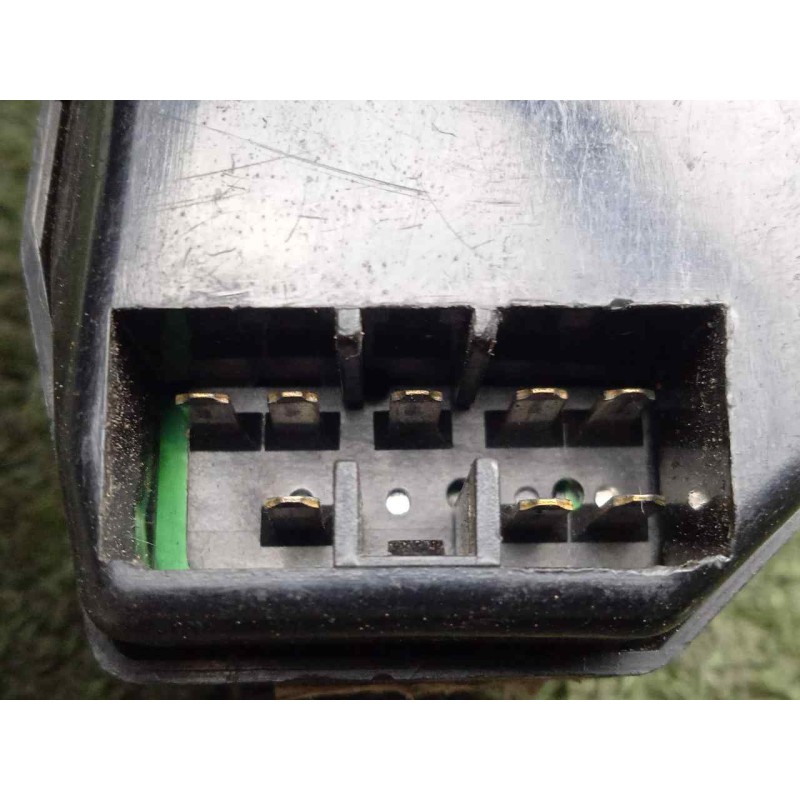 Recambio de mando elevalunas delantero izquierdo para hyundai coupe (rd) 1.6 fx referencia OEM IAM 9357027000A-9357027100B  