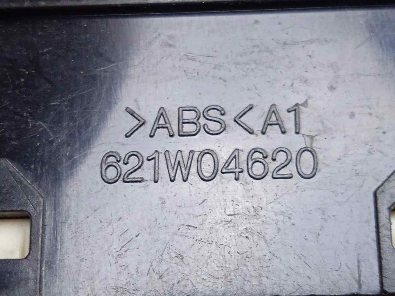 Recambio de mando elevalunas trasero derecho para hyundai accent (lc) crdi gl referencia OEM IAM 50304D  