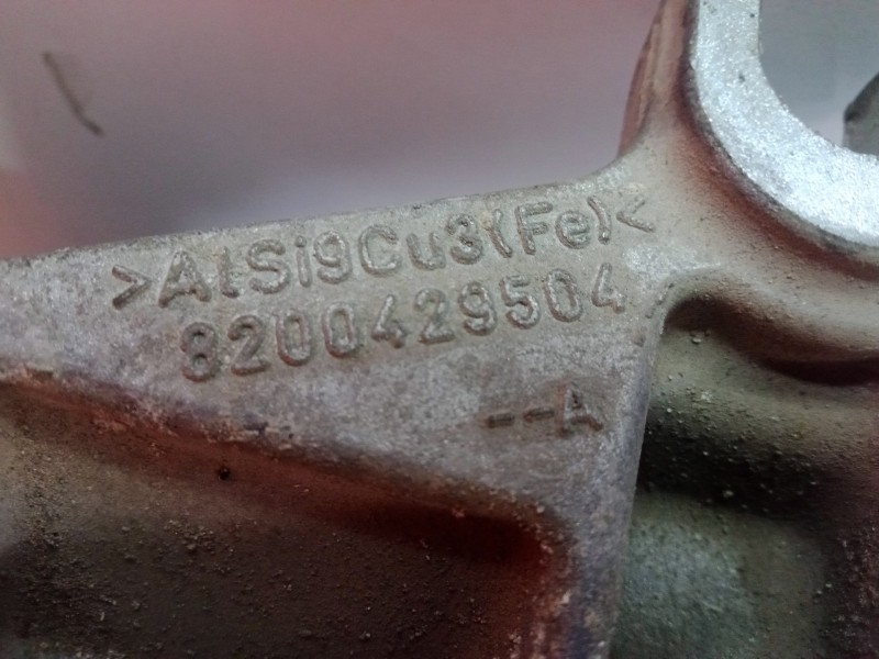 Recambio de soporte motor izquierdo para renault kangoo 1.5 dci diesel cat referencia OEM IAM 8200423501-8200423501C-8200429504 