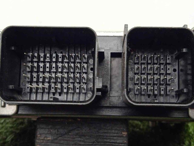 Recambio de centralita airbag para mazda 3 berlina (bk) 1.6 16v cat referencia OEM IAM 0285001553-BP4M57K30 BOSCH 