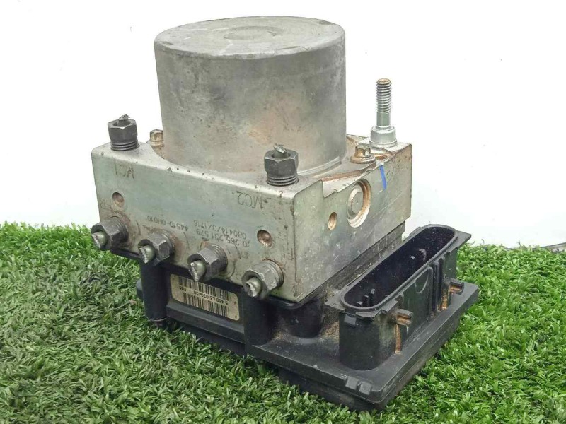 Recambio de abs para toyota aygo (kgb/wnb) 1.4 turbodiesel referencia OEM IAM 0265800441-0265231579-445100H010 BOSCH 