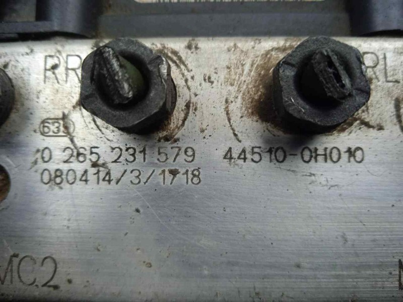 Recambio de abs para toyota aygo (kgb/wnb) 1.4 turbodiesel referencia OEM IAM 0265800441-0265231579-445100H010 BOSCH 