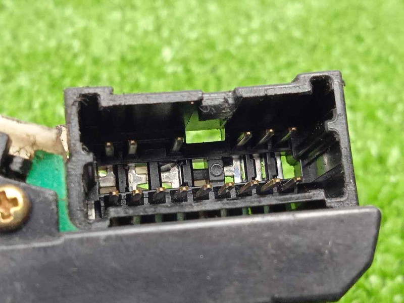 Recambio de mando limpia para nissan note (e11e) 1.5 dci turbodiesel cat referencia OEM IAM 252609U00A MODO.AUTOMATICO LIMPIA.TR