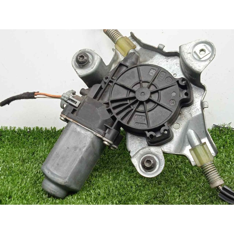 Recambio de elevalunas delantero izquierdo para renault twingo 1.2 referencia OEM IAM 119358 ELECTRICO - 2.PINES 3.PUERTAS