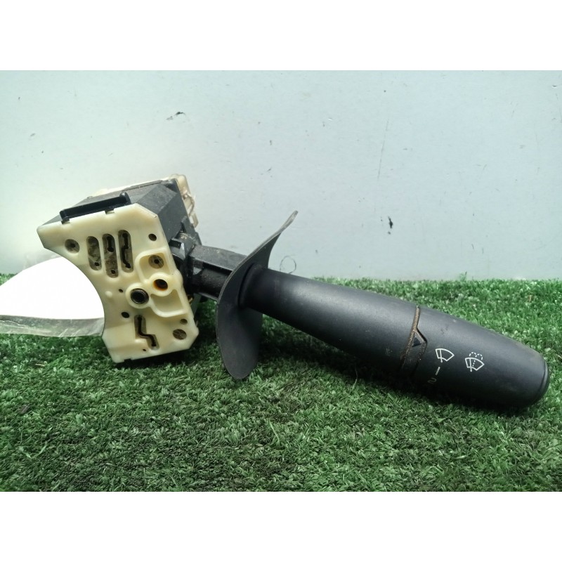 Recambio de mando limpia para renault master ii phase 2 caja cerrada 1.9 diesel referencia OEM IAM 36969B  