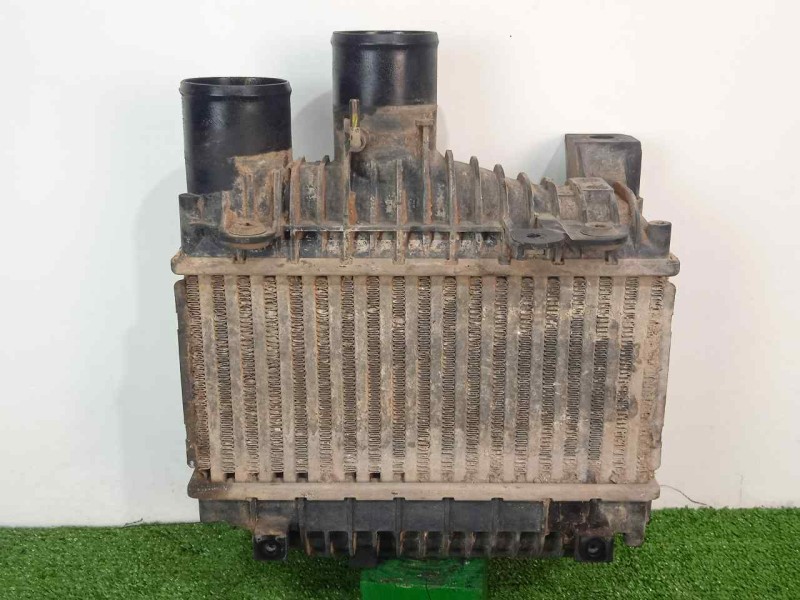 Recambio de intercooler para toyota avensis berlina (t25) 2.0 turbodiesel cat referencia OEM IAM 179400G010 260X125X65 ALUMINIO