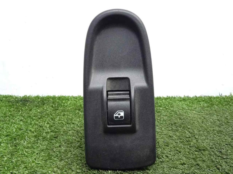 Recambio de mando elevalunas delantero derecho para iveco daily ka 3.0 diesel cat referencia OEM IAM 5801484225  