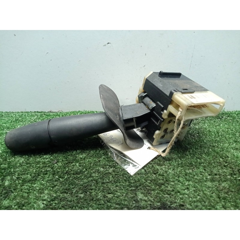 Recambio de mando limpia para renault master ii phase 2 caja cerrada 1.9 diesel referencia OEM IAM 36969B  