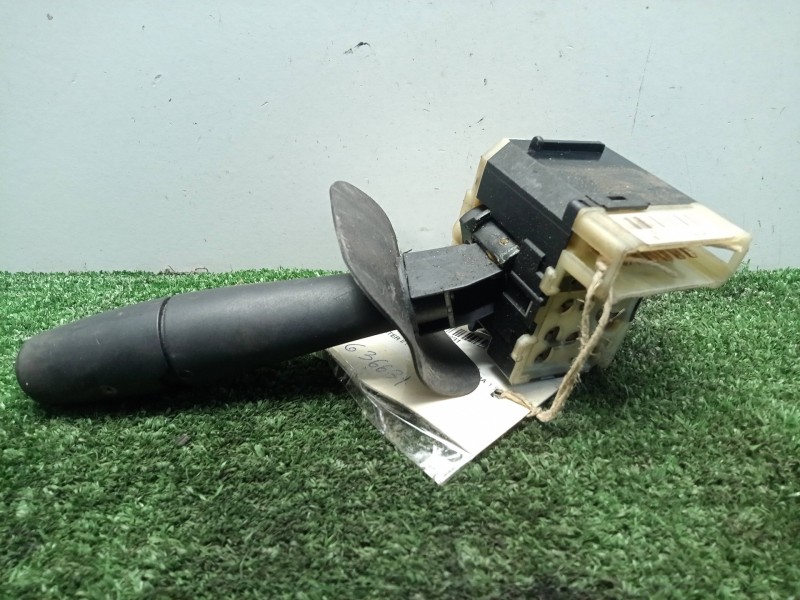 Recambio de mando limpia para renault master ii phase 2 caja cerrada 1.9 diesel referencia OEM IAM 36969B  