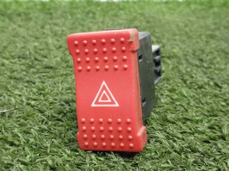 Recambio de warning para iveco daily ka 3.0 diesel cat referencia OEM IAM 69501526  