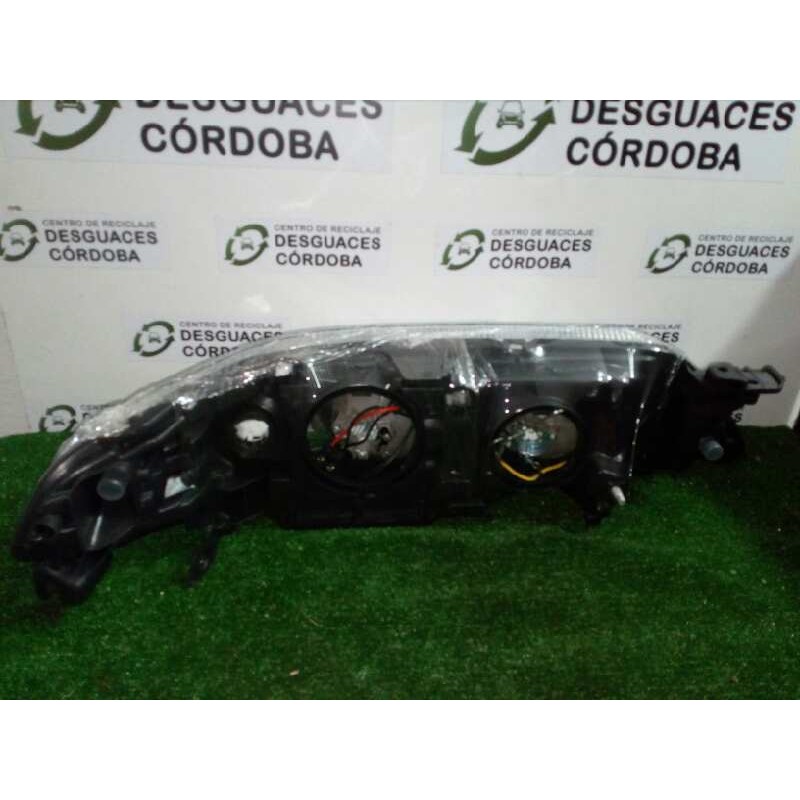 Recambio de faro izquierdo para renault laguna ii (bg0) referencia OEM IAM 11804701 01-05 SIN USAR