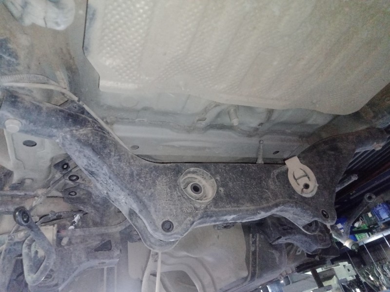 Recambio de puente trasero para mitsubishi asx (ga0w) 2.2 di-d cat referencia OEM IAM   