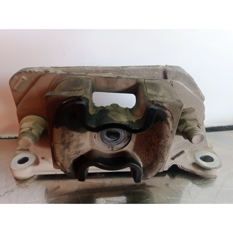 Recambio de soporte motor izquierdo para renault kangoo 1.5 dci diesel cat referencia OEM IAM 8200423501-8200423501C-8200429504 