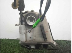 Recambio de cerradura puerta trasera derecha para toyota prius (nhw30) 1.8 16v cat referencia OEM IAM 6905047070 4.PINES  2