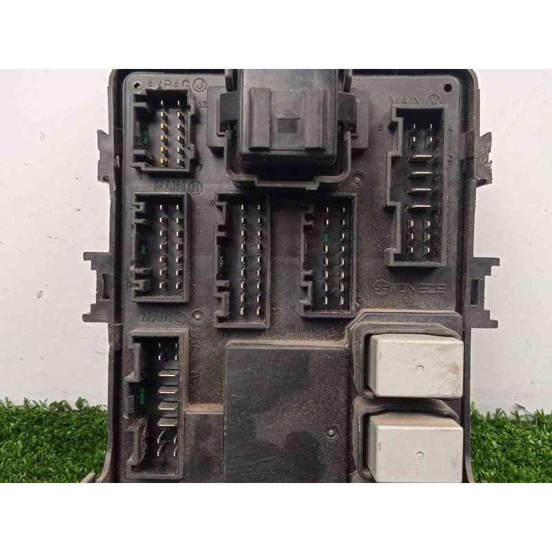 Recambio de caja reles / fusibles para hyundai accent (mc) 1.5 crdi cat referencia OEM IAM 919501G010  