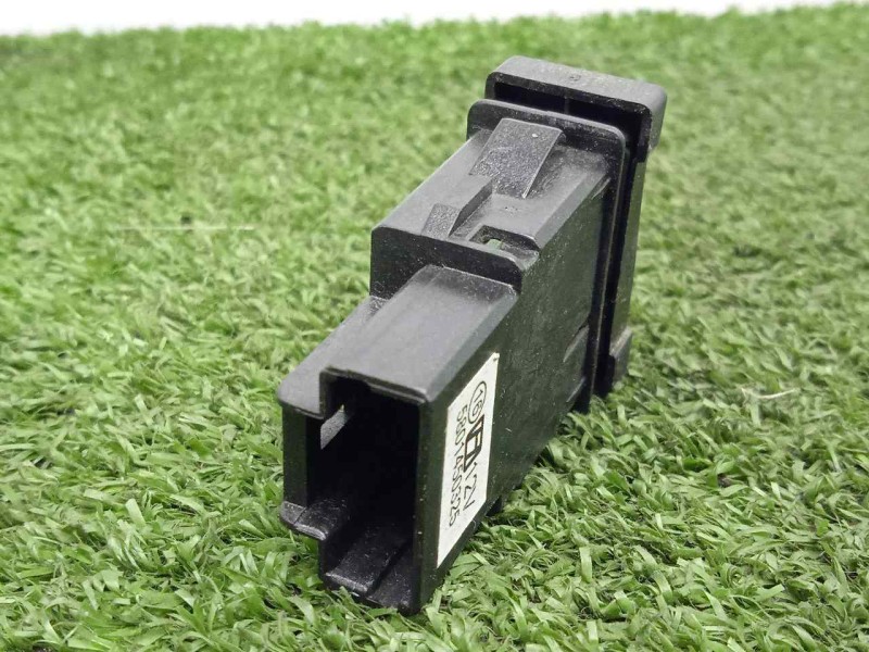 Recambio de interruptor para iveco daily ka 3.0 diesel cat referencia OEM IAM 5801450325  