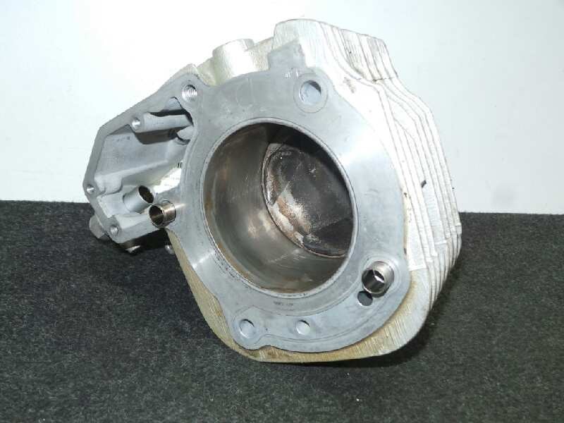 Recambio de cilindro para bmw r 850 rt evo 850 c.c referencia OEM IAM 7673572 DERECHO 