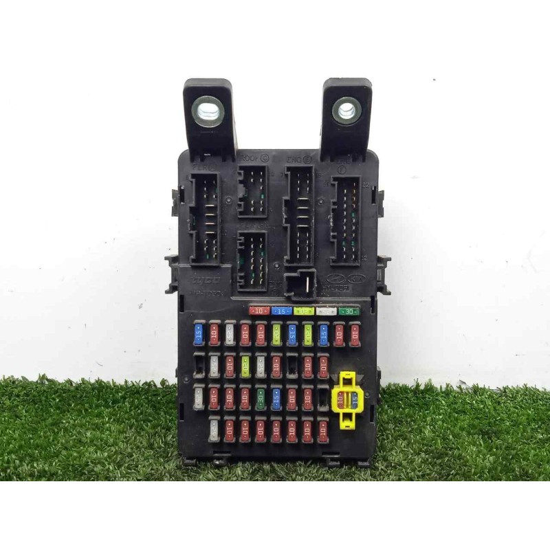 Recambio de caja reles / fusibles para hyundai accent (mc) 1.5 crdi cat referencia OEM IAM 919501G010  