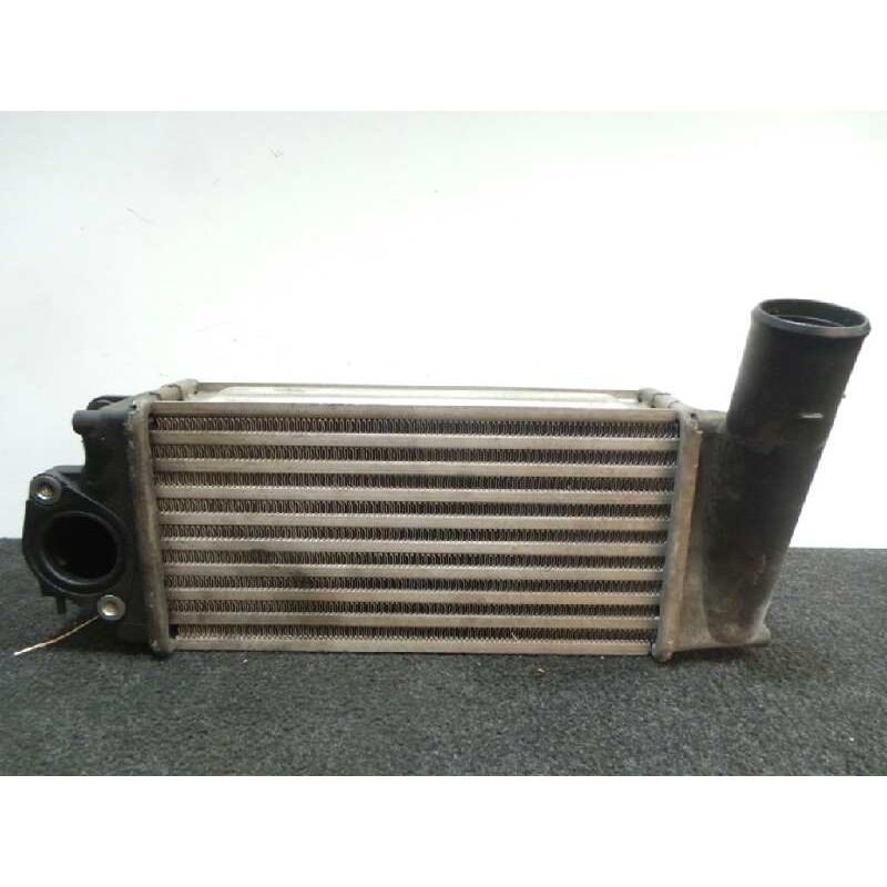 Recambio de intercooler para toyota auris 1.4 turbodiesel cat referencia OEM IAM 0790720254-JD1270000692-0N030  DENSO