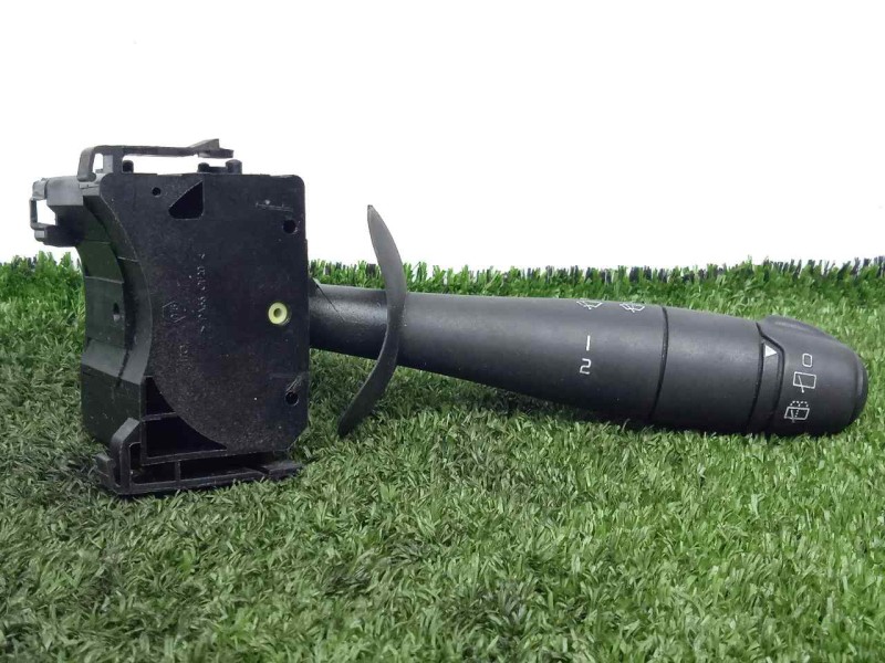 Recambio de mando limpia para renault twingo 1.2 referencia OEM IAM   13.PINES