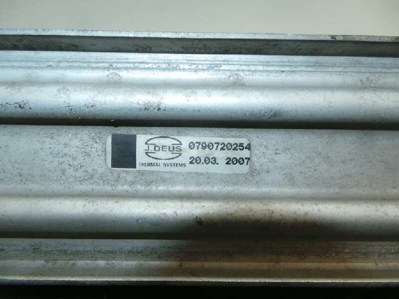 Recambio de intercooler para toyota auris 1.4 turbodiesel cat referencia OEM IAM 0790720254-JD1270000692-0N030  DENSO