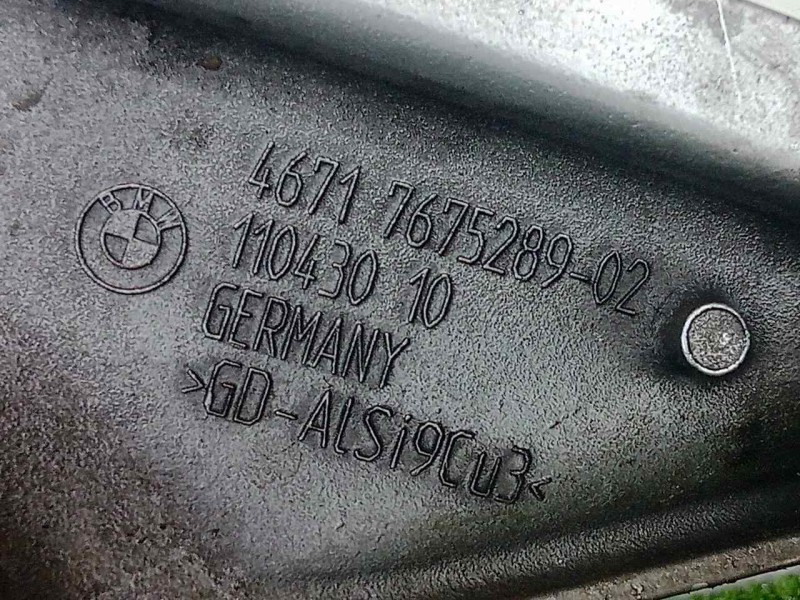 Recambio de posapie para bmw r 1200 rt/st referencia OEM IAM 4671767528902-11043010 IZQUIERDO K26 - 05-10