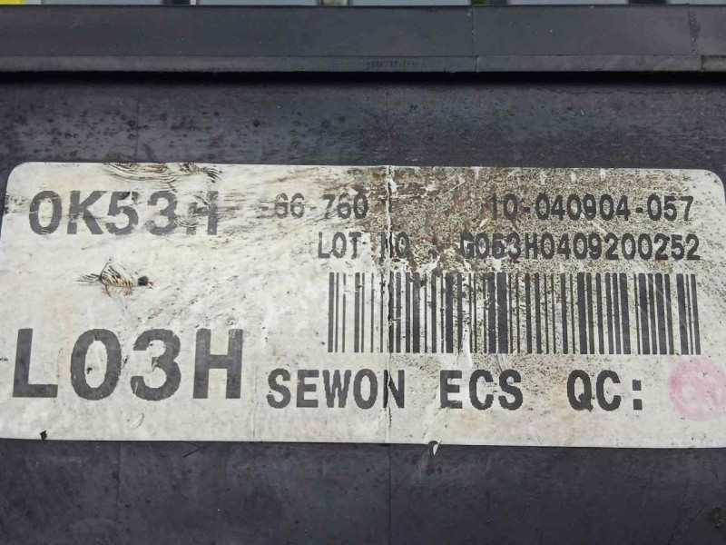 Recambio de caja reles / fusibles para kia carnival ii 2.9 crdi cat referencia OEM IAM 0K53H66760  