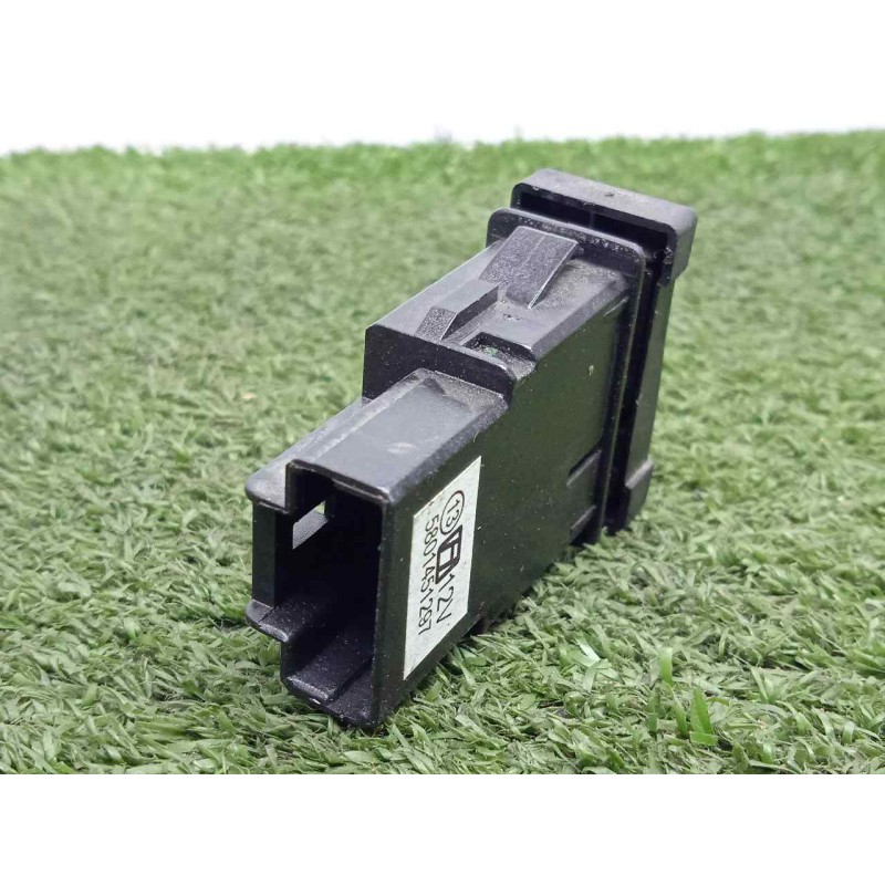 Recambio de interruptor para iveco daily ka 3.0 diesel cat referencia OEM IAM 5801451297  