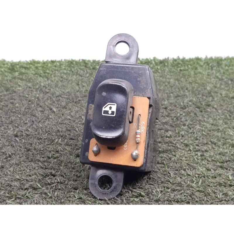 Recambio de mando elevalunas trasero derecho para hyundai lantra berlina (rd) 2.0 16v cat referencia OEM IAM   DECO