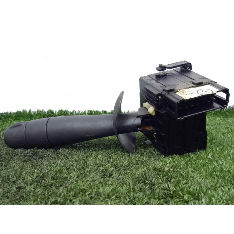 Recambio de mando limpia para renault twingo 1.2 referencia OEM IAM   13.PINES