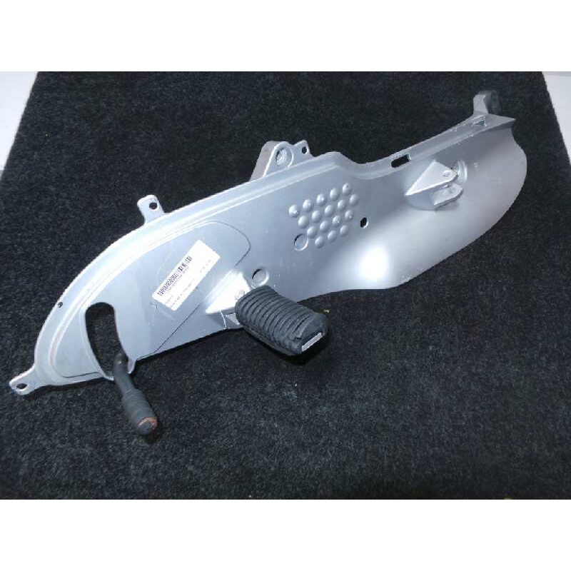 Recambio de posapie para bmw r 850 rt evo 850 c.c referencia OEM IAM 46712335897  