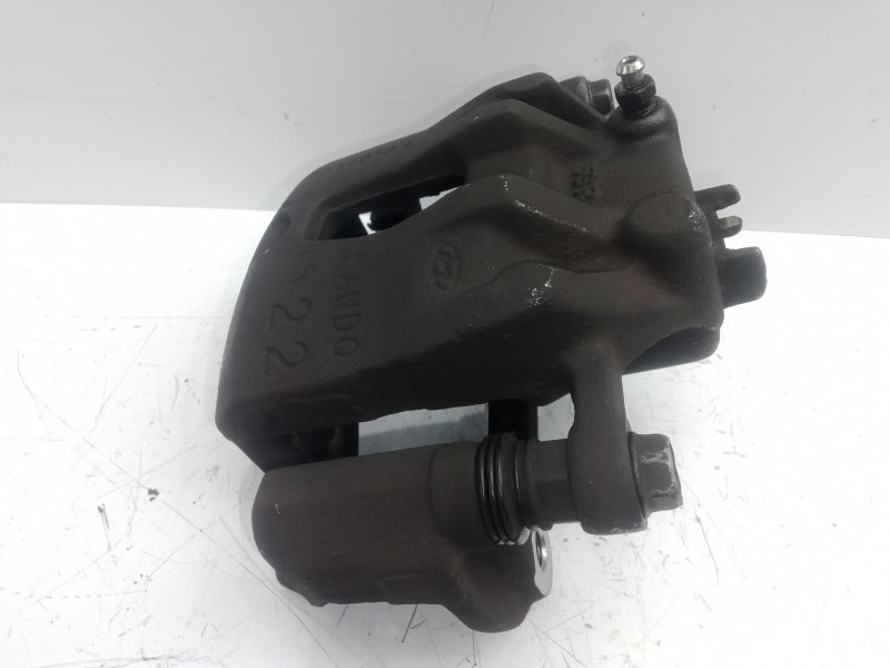 Recambio de pinza freno delantera derecha para kia rio 1.2 cat referencia OEM IAM BC140184 MANDO 