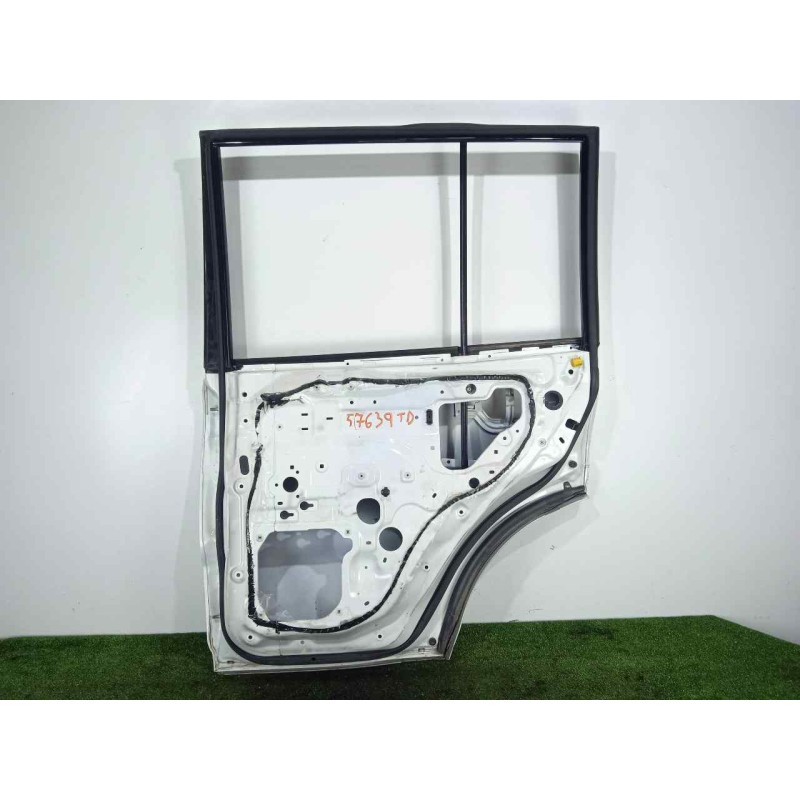Recambio de puerta trasera derecha para mitsubishi montero (v80/v90) 3.2 di-d cat referencia OEM IAM 5730A730  