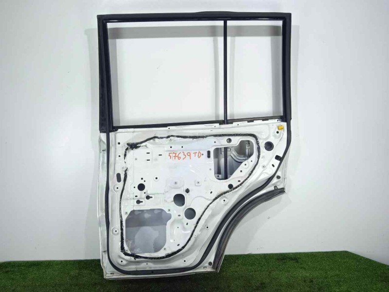 Recambio de puerta trasera derecha para mitsubishi montero (v80/v90) 3.2 di-d cat referencia OEM IAM 5730A730  