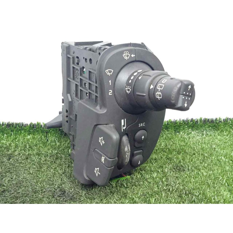 Recambio de mando limpia para renault scenic ii 1.5 dci diesel referencia OEM IAM  MANDO RADIO LIMPIA TRASERO