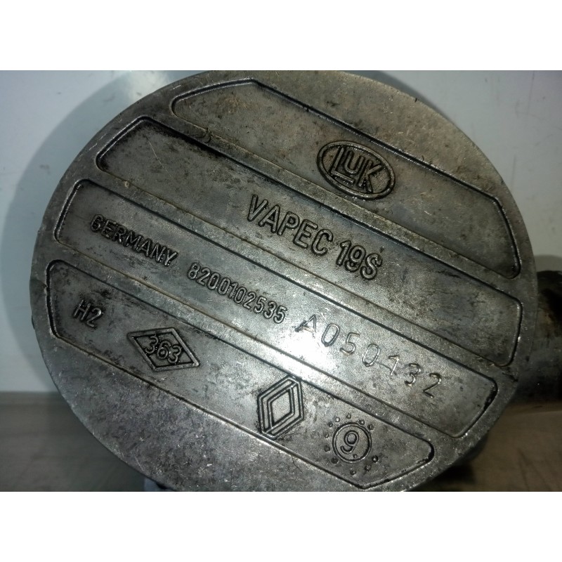 Recambio de depresor freno / bomba vacio para opel movano 2.2 dti referencia OEM IAM 8200102535-A050132  