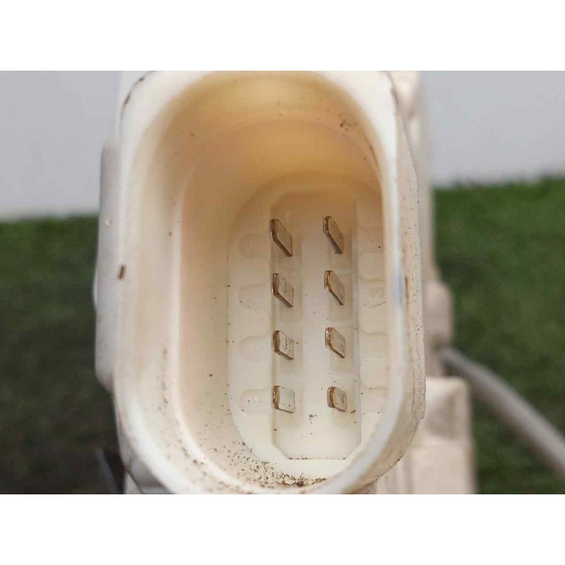 Recambio de cerradura puerta trasera izquierda para audi a6 berlina (4f2) 2.0 tdi referencia OEM IAM 4F0839015 8.PINES CONECTOR.