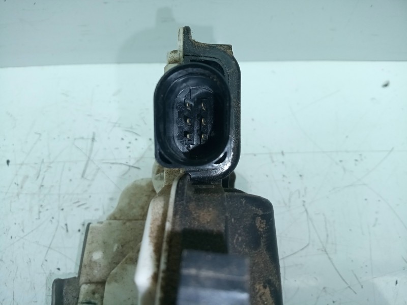 Recambio de cerradura puerta trasera derecha para seat ibiza (6p1) 1.2 tsi referencia OEM IAM 6J0839016K  